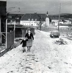 Frau Eder mit Kurt