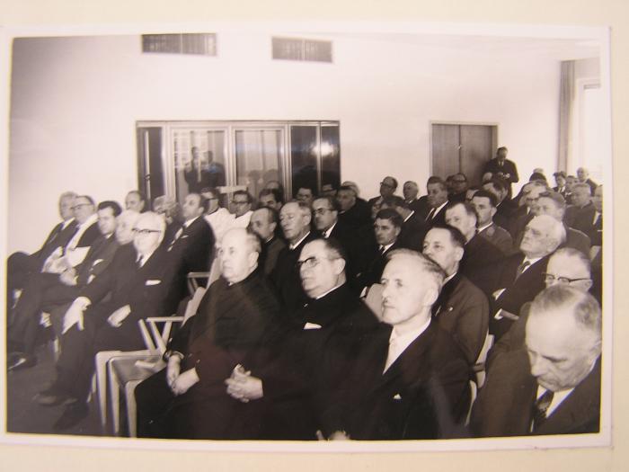 01Übernahme des Neubaus der Kammer der gewerblichen Wirtschaft durch die Bezirksstelle Freistadt am 15. April 1967.jpg